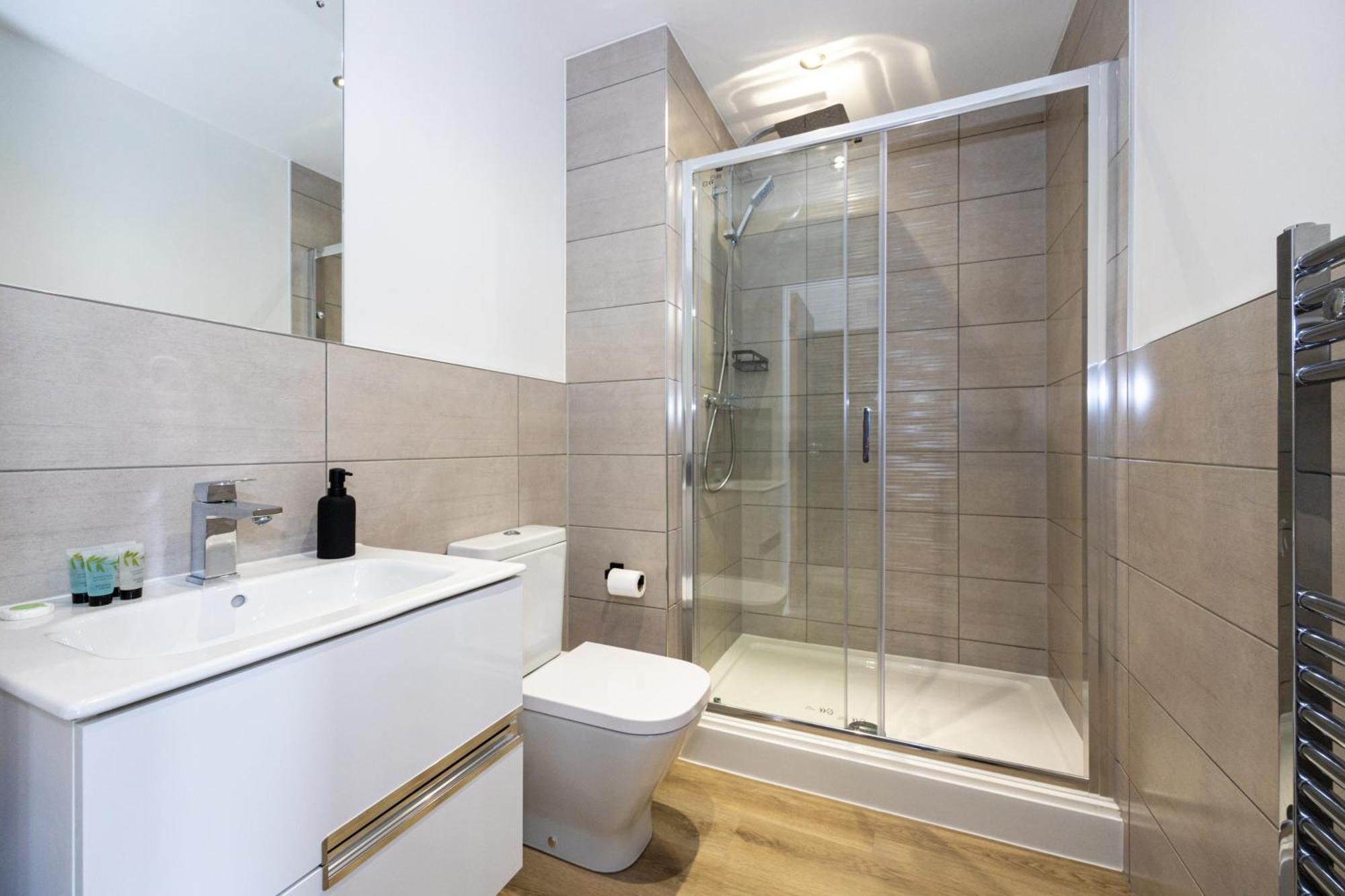 Chic Luxury Near Old Trafford Stadiums