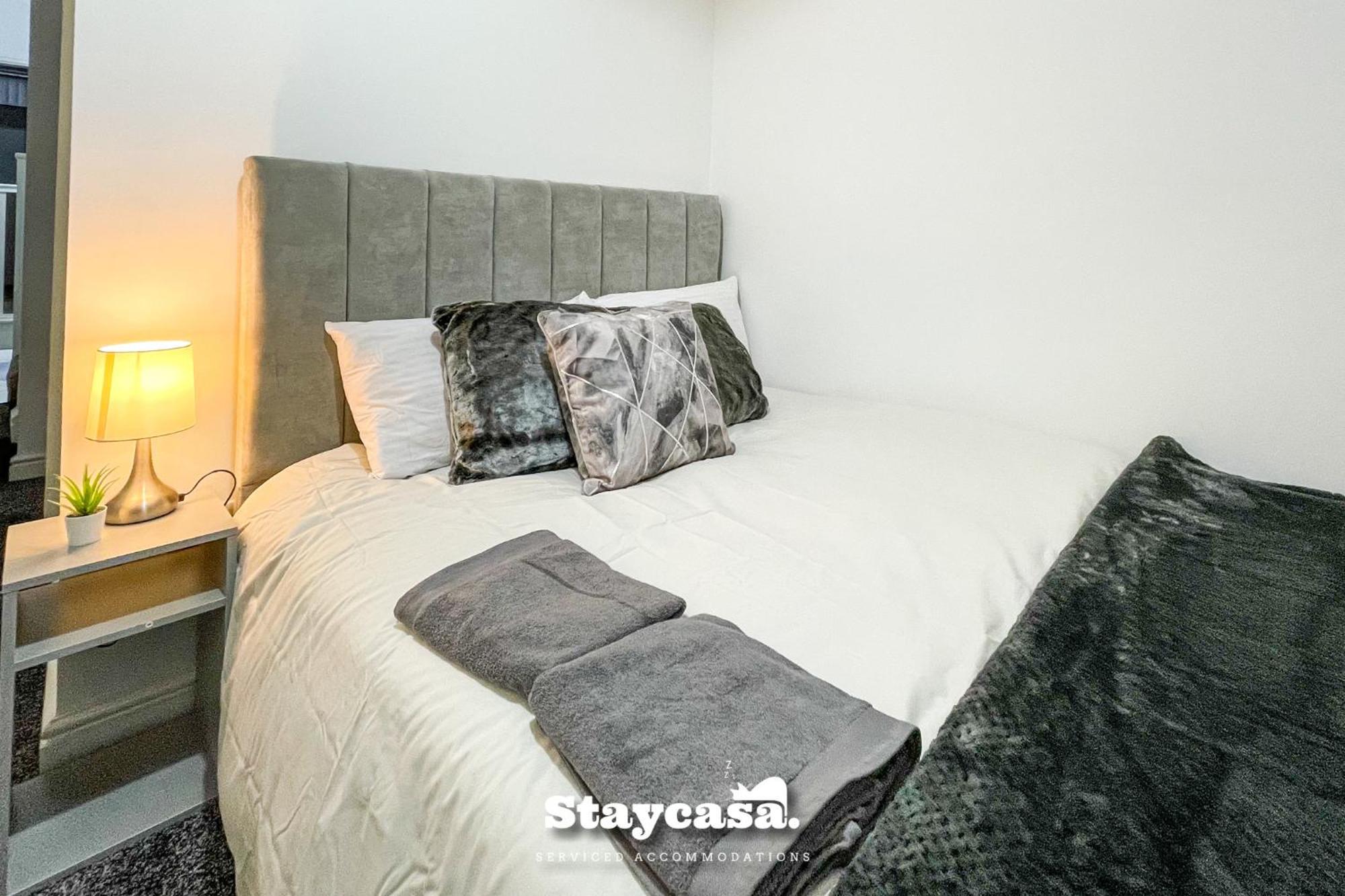 Princess Hideout 5Min To City With Street Parking