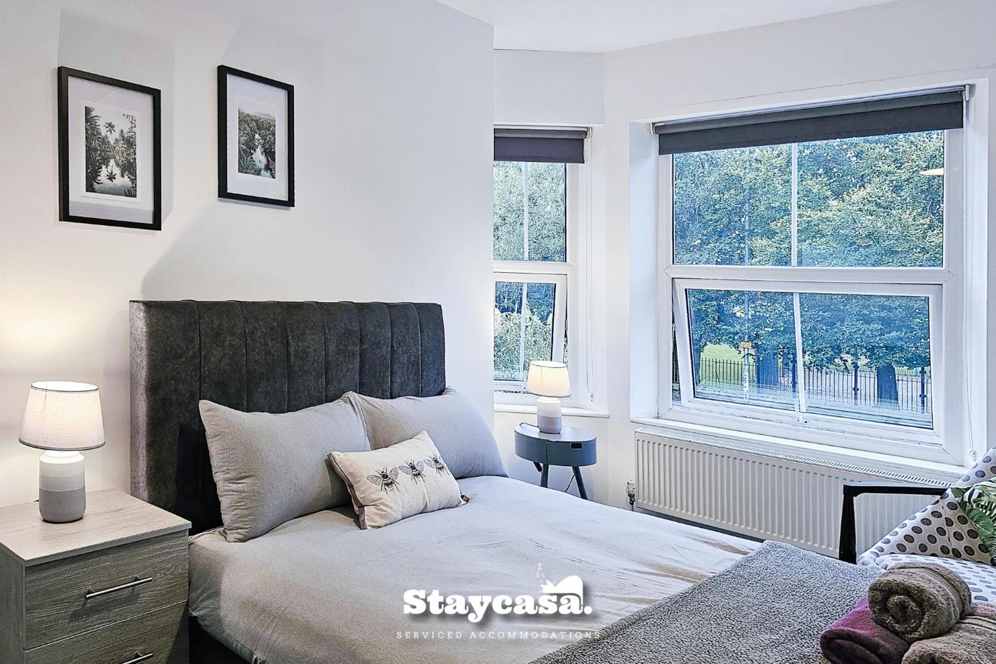 Vakantiehuis Charming 6-Bed Near Alexandra Park - Free Parking