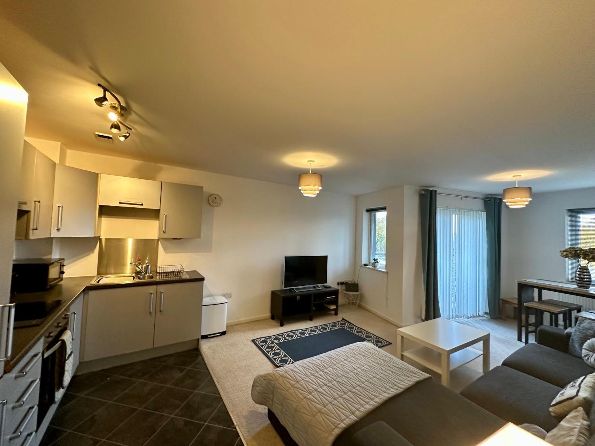 Etihad Fc 2br With Water View Manchester
