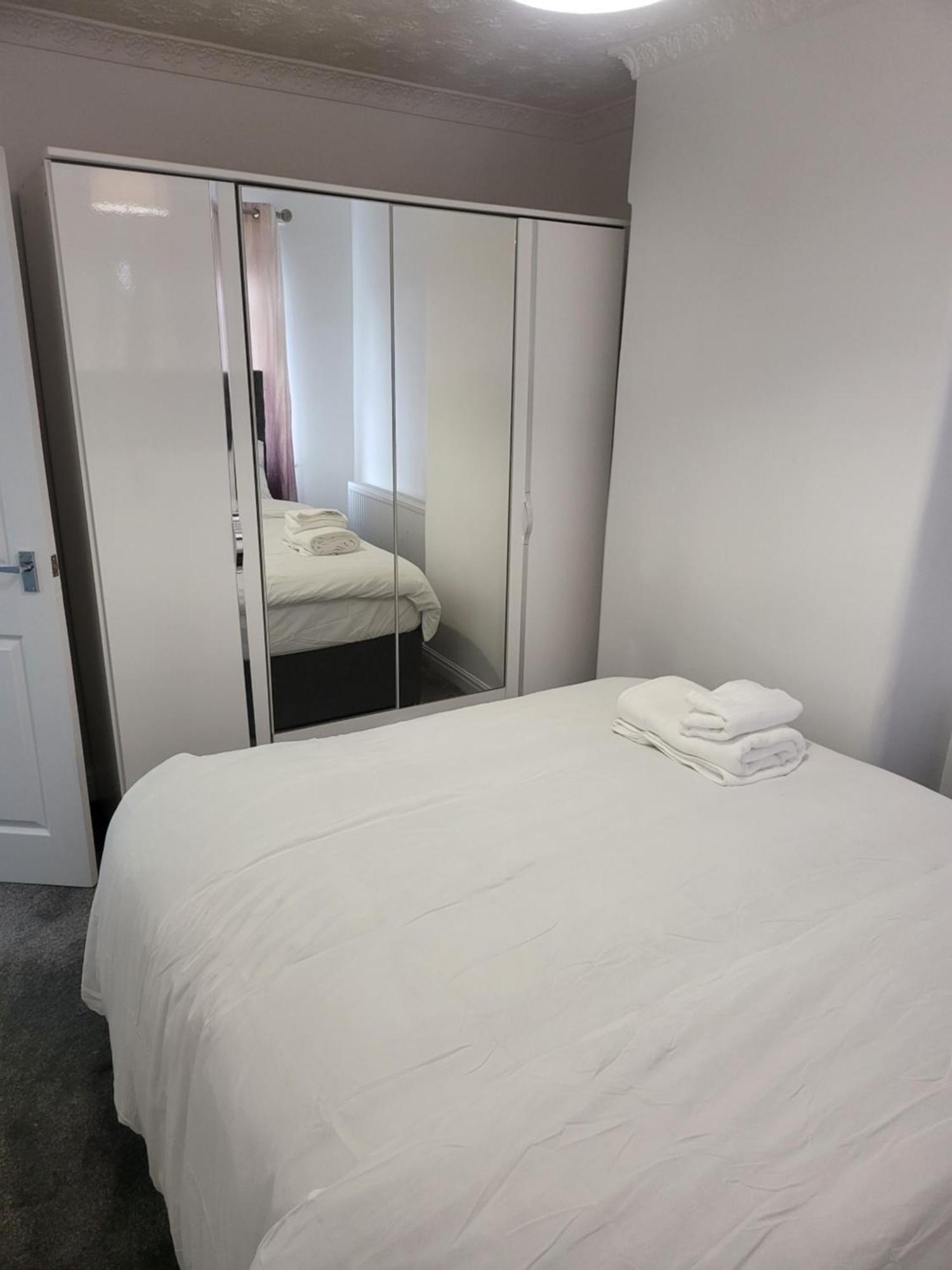 Serene 3br With Free Parking