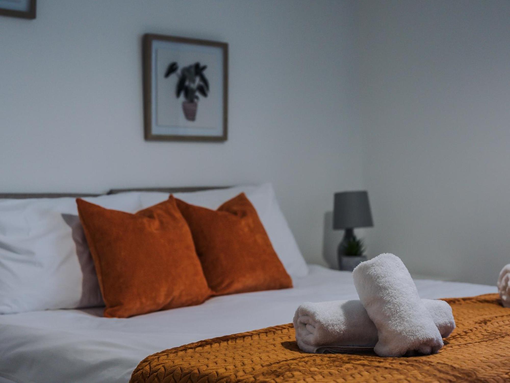 Pass The Keys Salford Haven 3-bed With Garden, Moments From Centre & Media Holiday home Manchester
