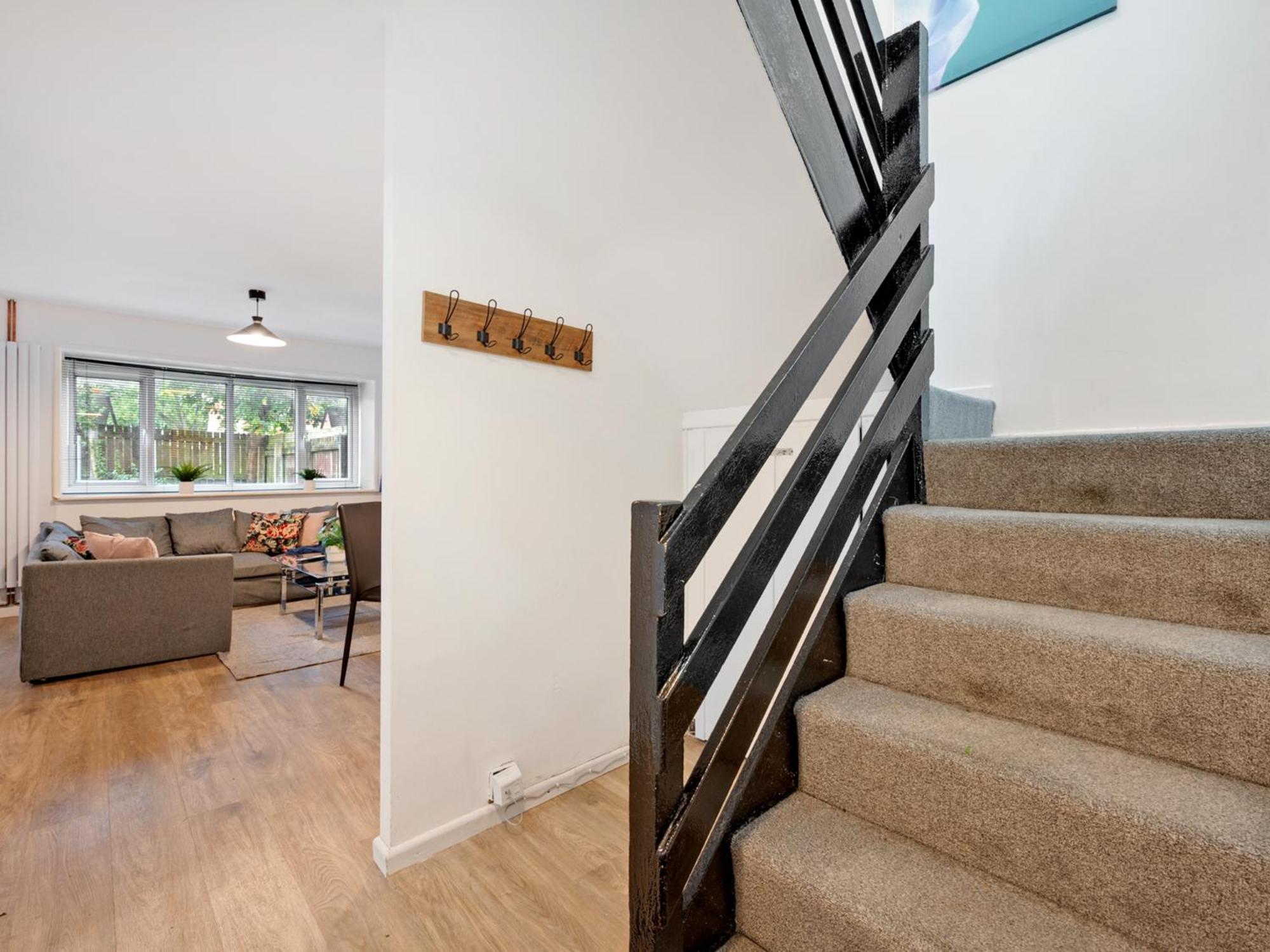 Pass The Keys Salford Haven 3-bed With Garden, Moments From Centre & Media Holiday home Manchester