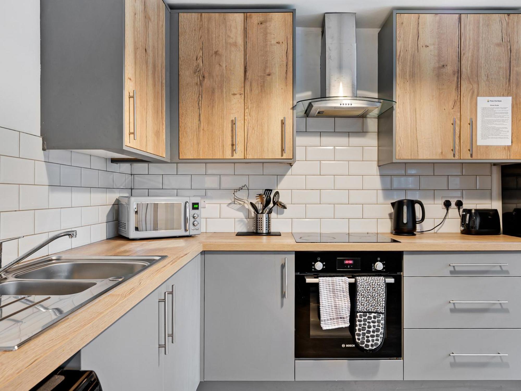 Holiday home Pass The Keys Salford Haven 3-bed With Garden, Moments From Centre & Media Manchester