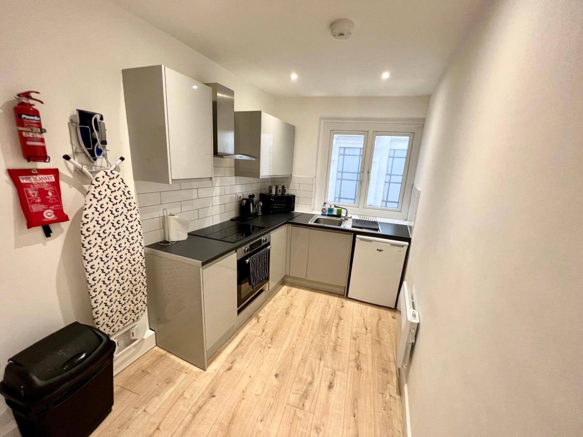 Heart Of The Centre - Serviced Apartment