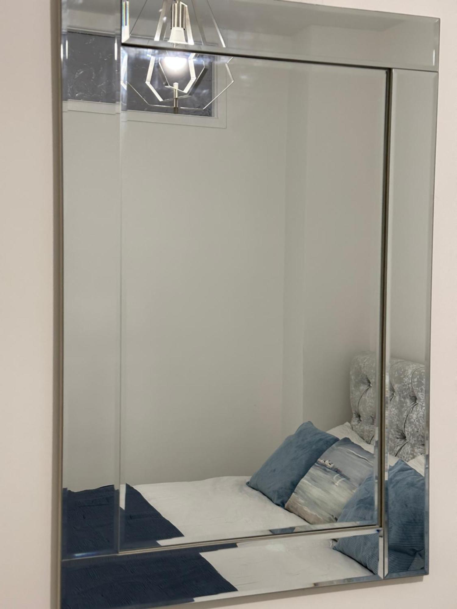 Lovely 2 Bedroom In Close To Centre And Stadium #1 *