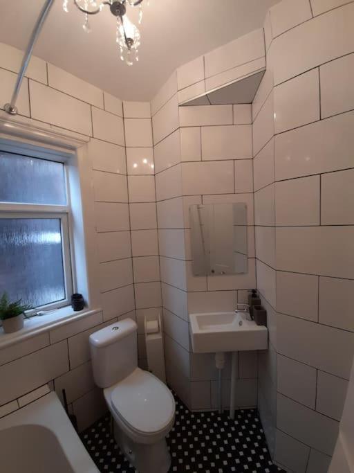 Chic 5 Double Bedroom House - 15 Min To Vakantiehuis Manchester