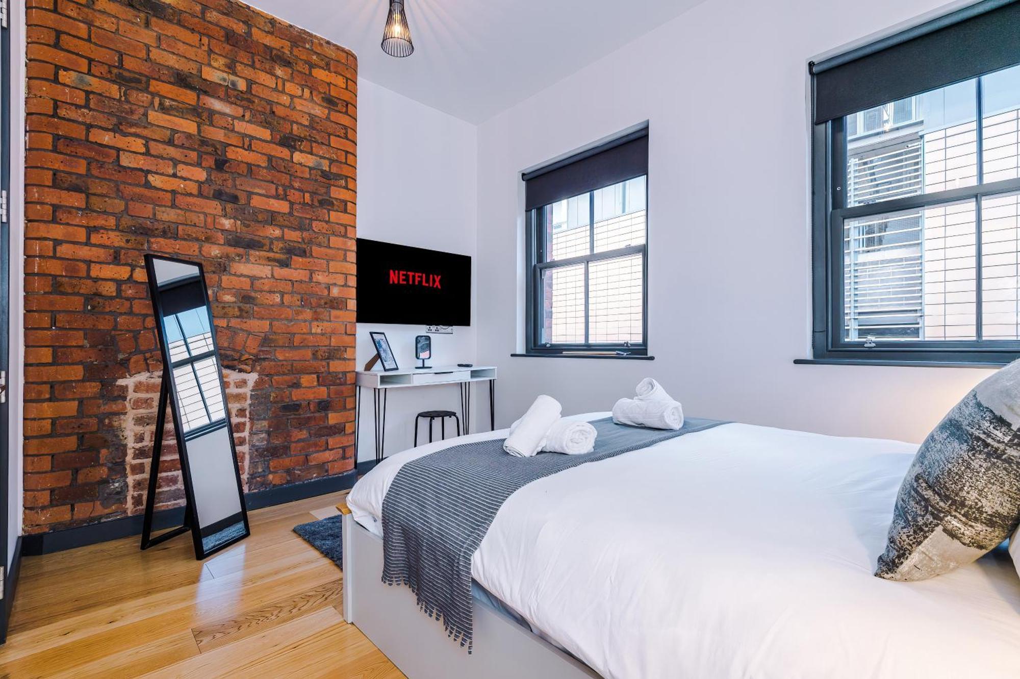 4-storey Townhouse In By Hilltop Serviced