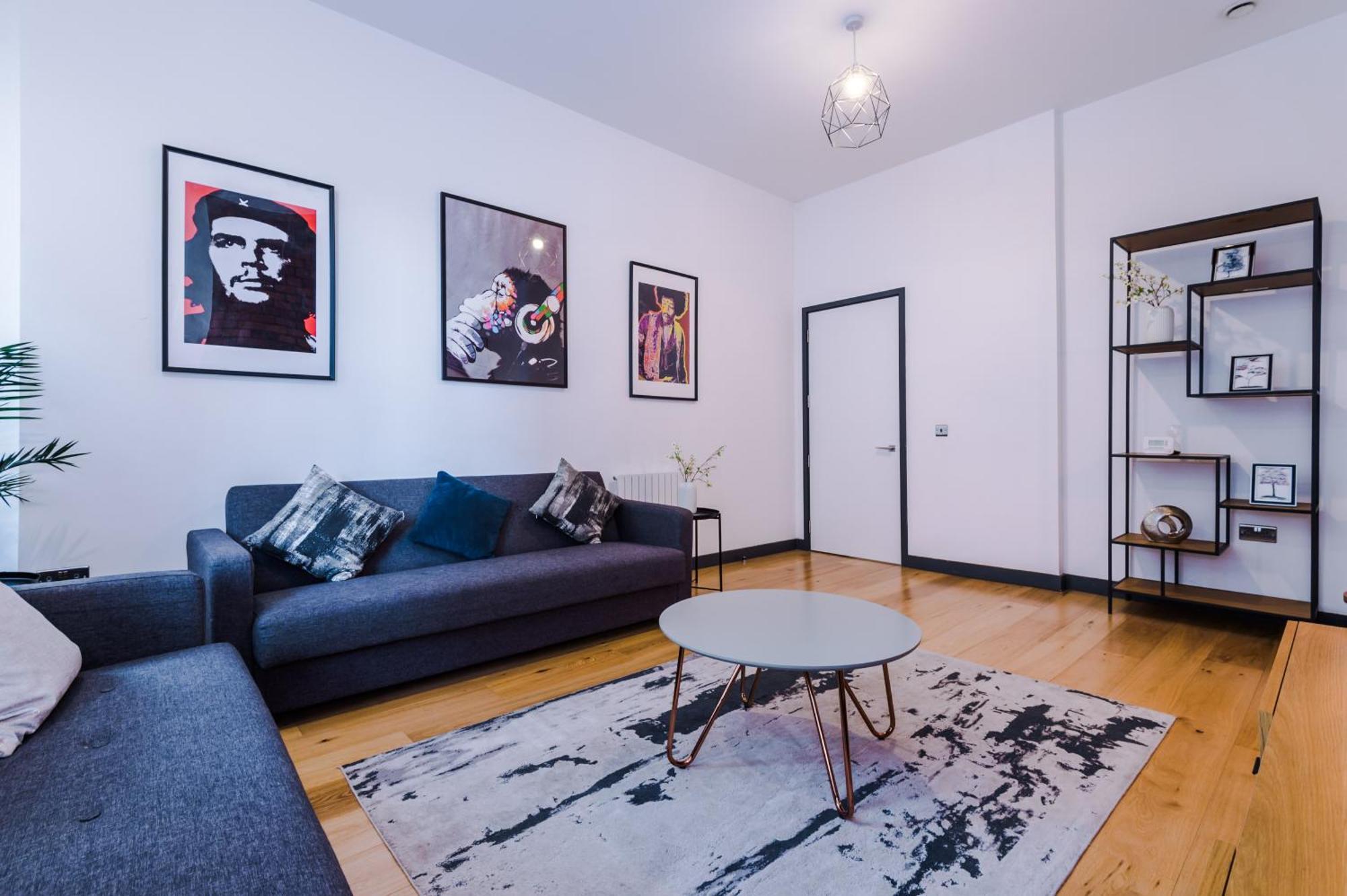 4-storey Townhouse In By Hilltop Serviced *