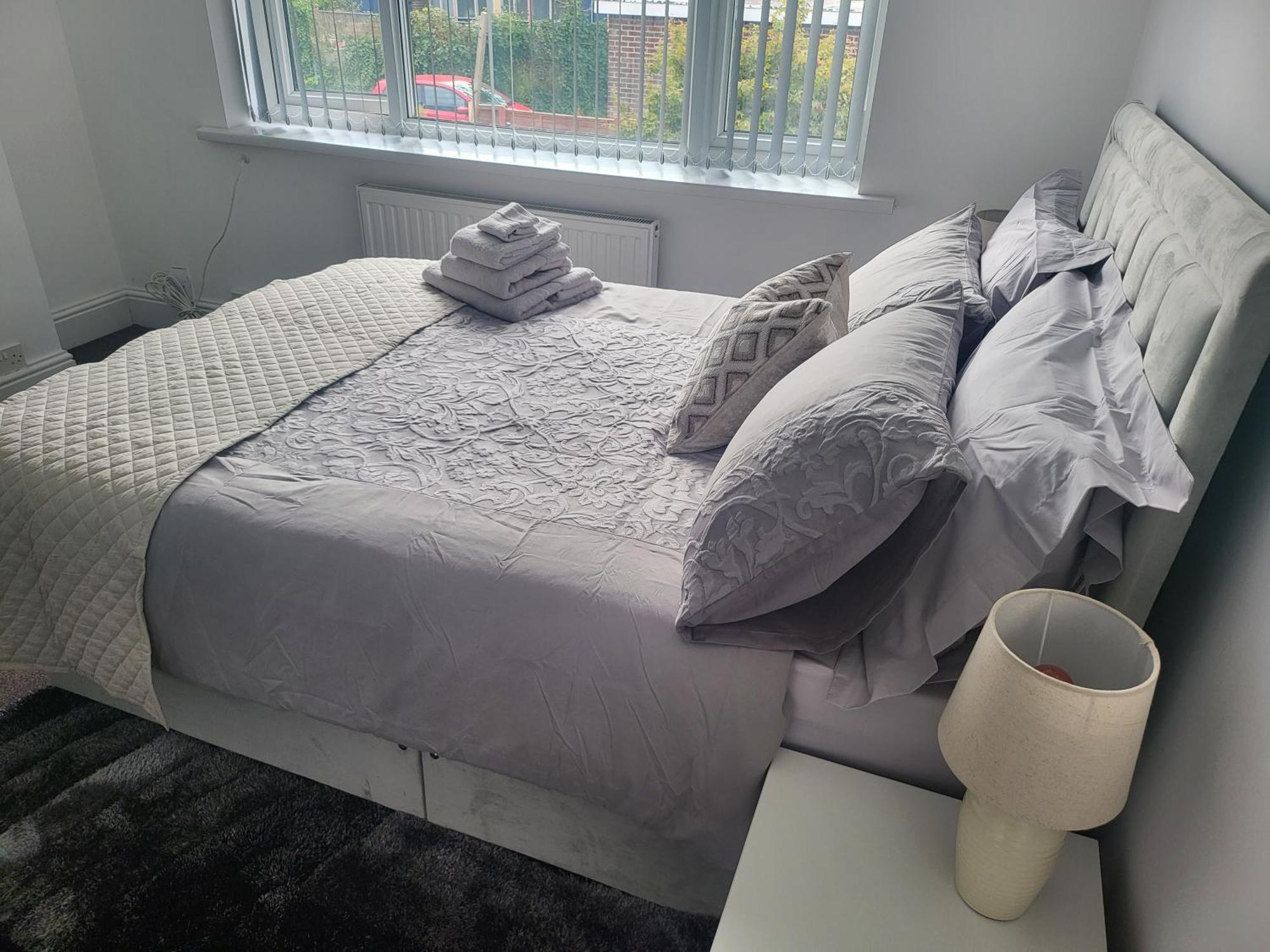 Spacious & Cosy In