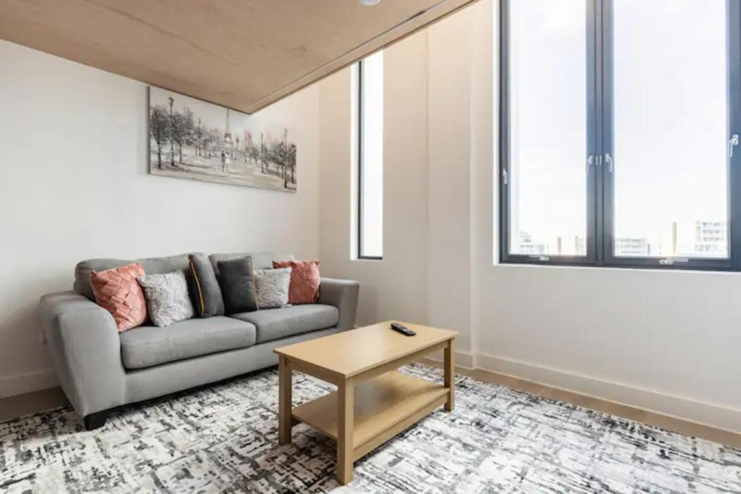 Two Bedrooms Exquisite En-suite Deansgate