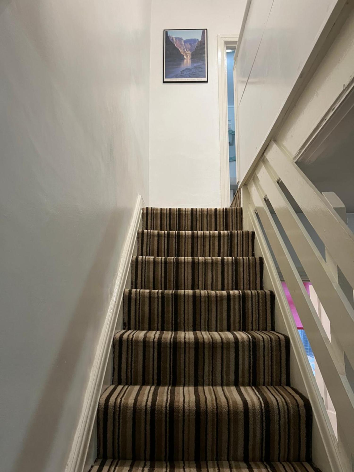Rosewood Lodgings Special Offer For Student On Long *