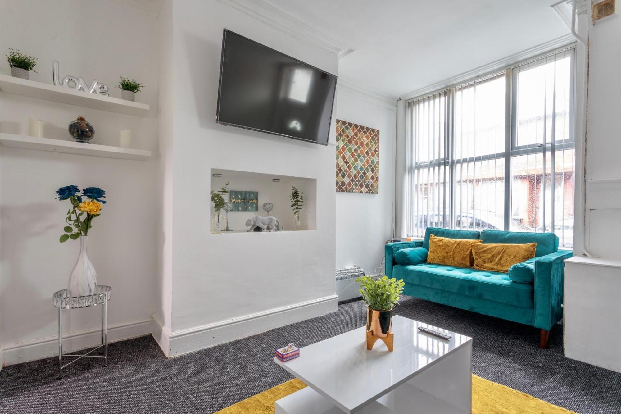 Appartement In Levenshulme, *