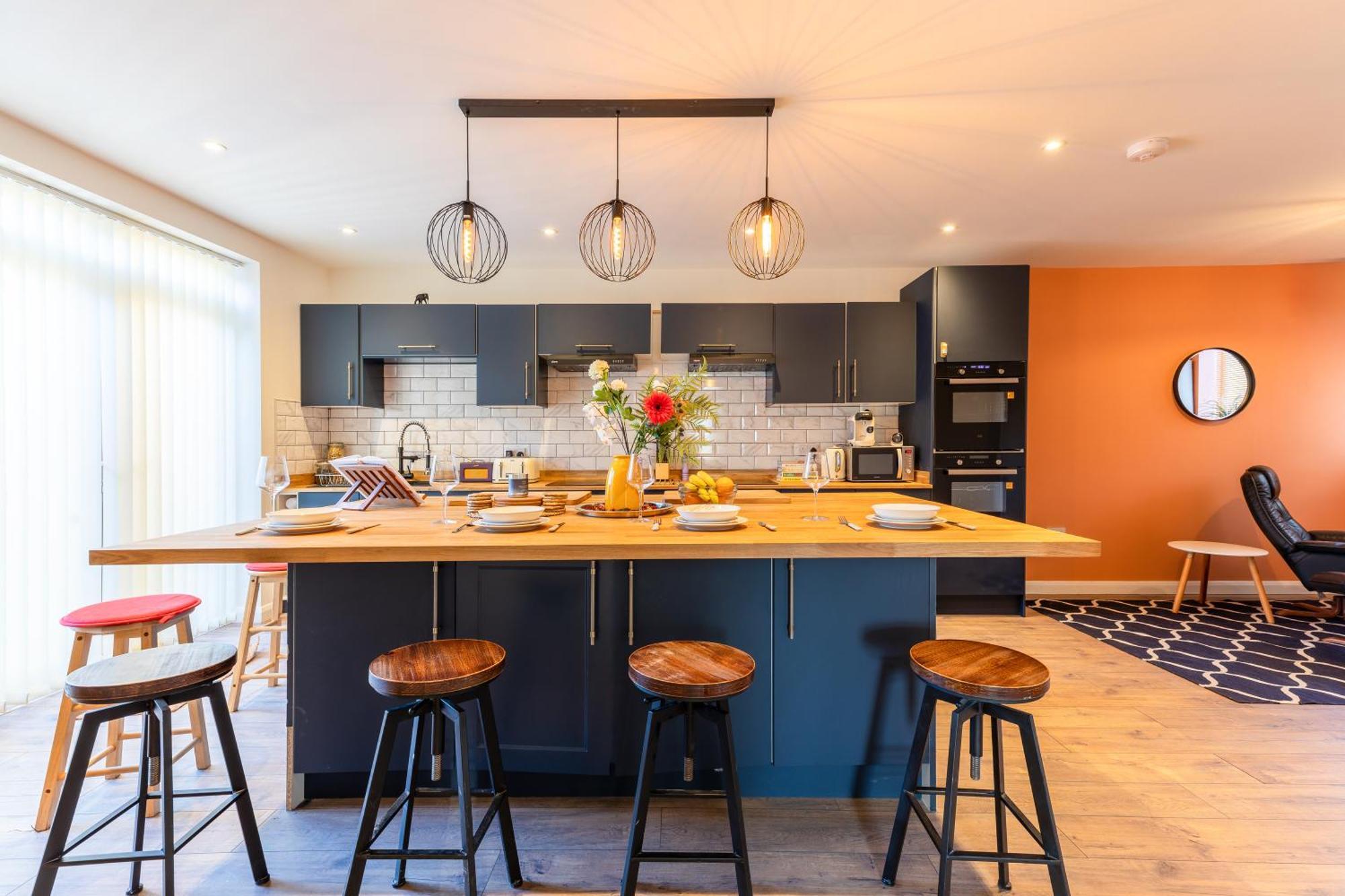 Holiday home Newly Renovated 5 Bed + 5 Bath! Manchester