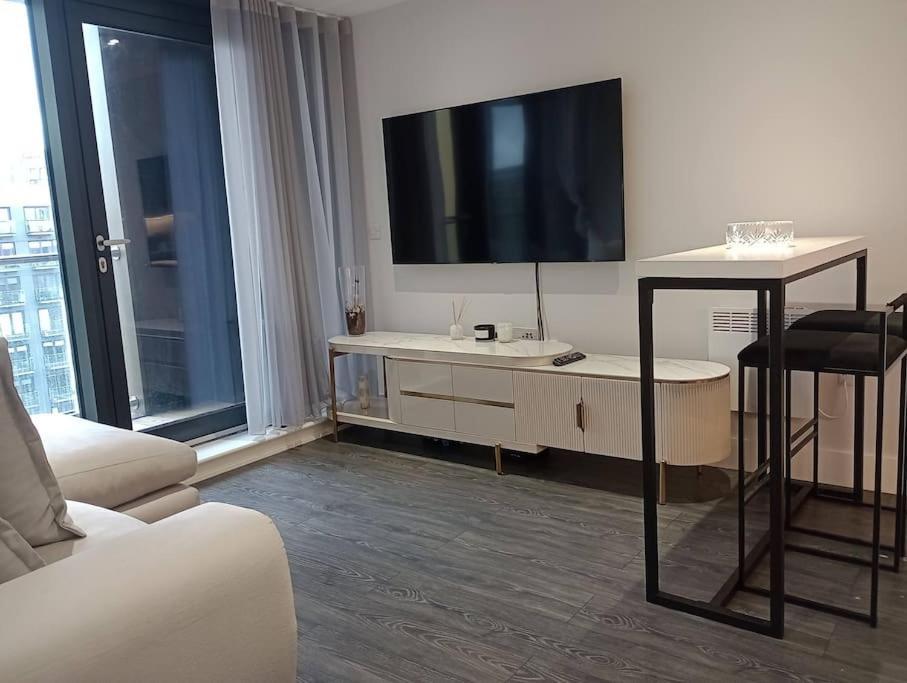 Cute, Cosy 1 Bed Flat - Manchester's Green Quarter Manchester