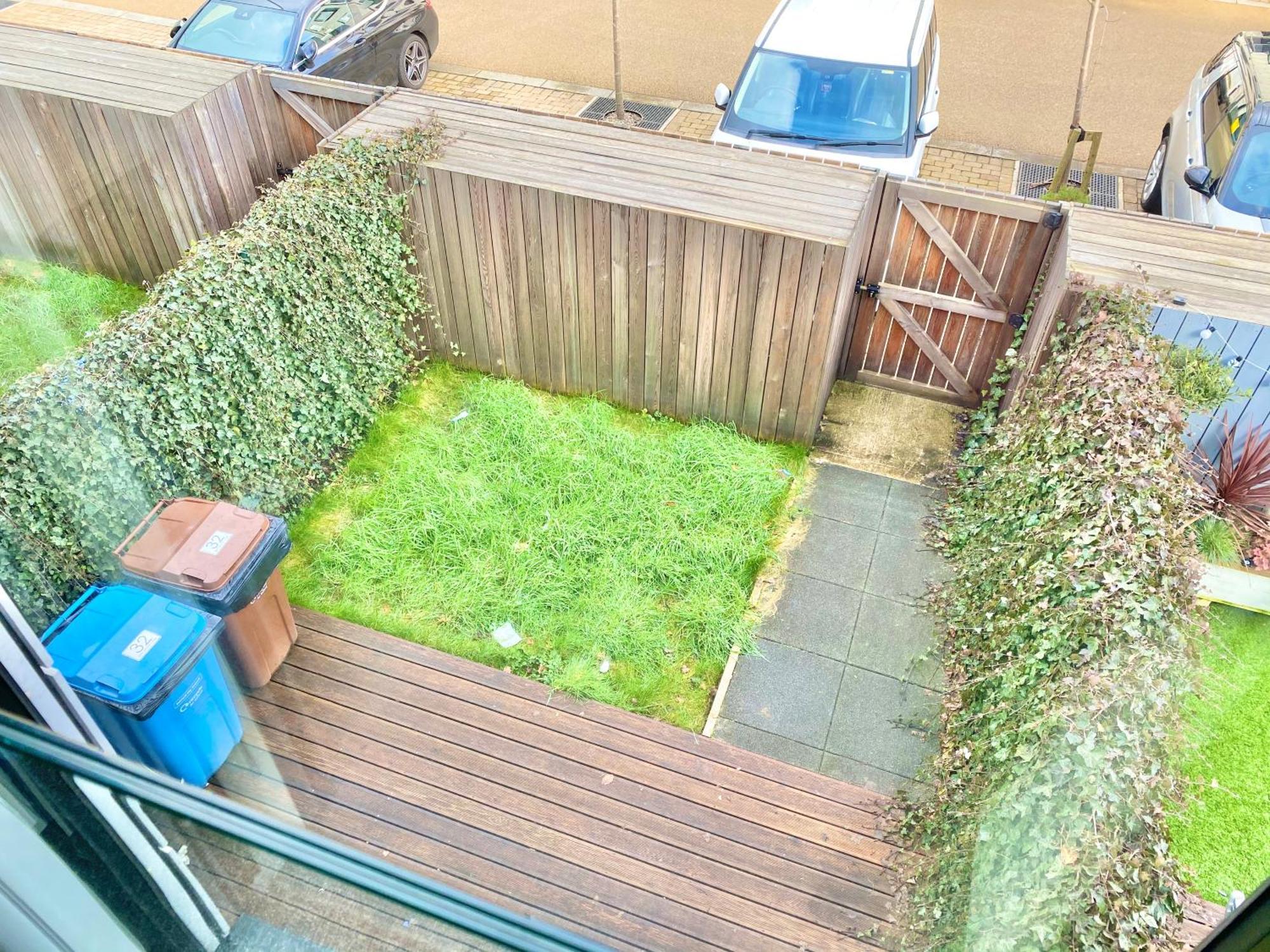 Large Townhouse 5 Beds With Two Parking Spaces - Centre