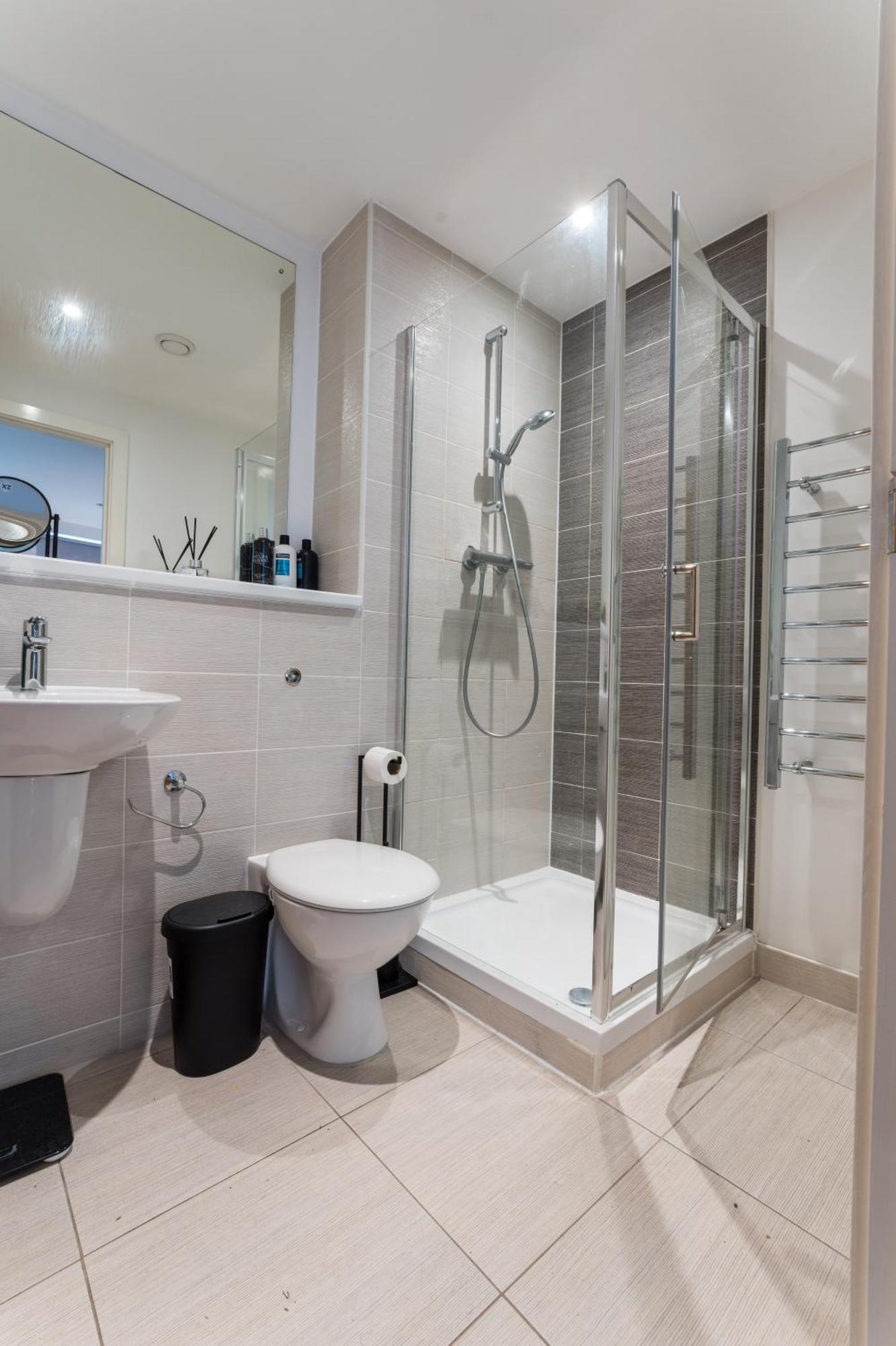 Drillzstays - Ethiad Free Parking Apartment Manchester