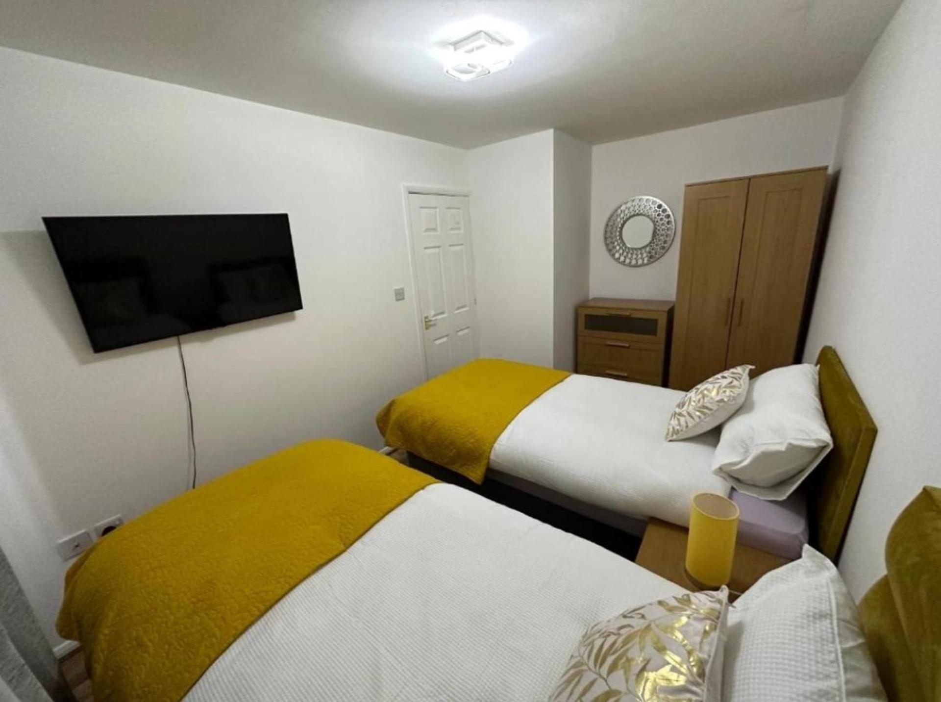 Stunning 3-bed House In Manchester