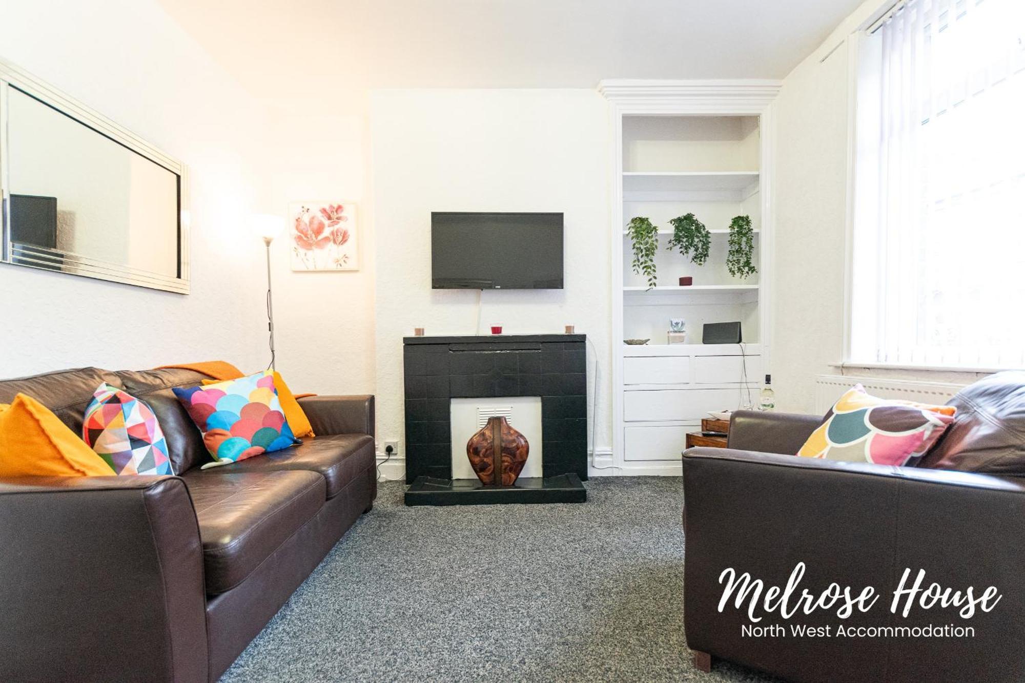 Holiday home Melrose Contractor Manchester