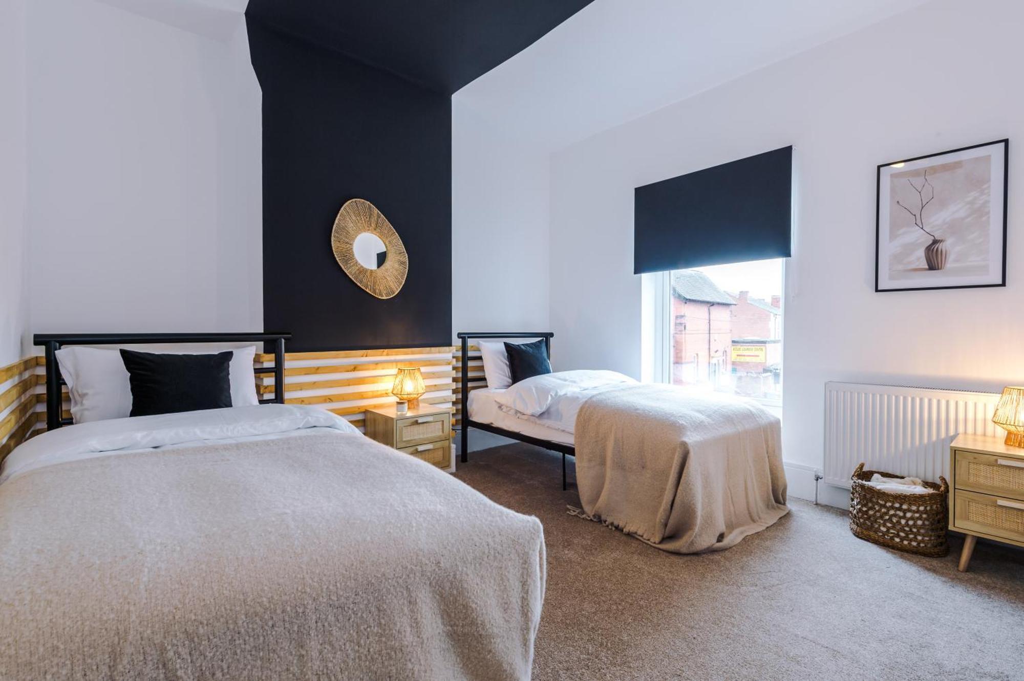 4 Bedroom House Eccles *