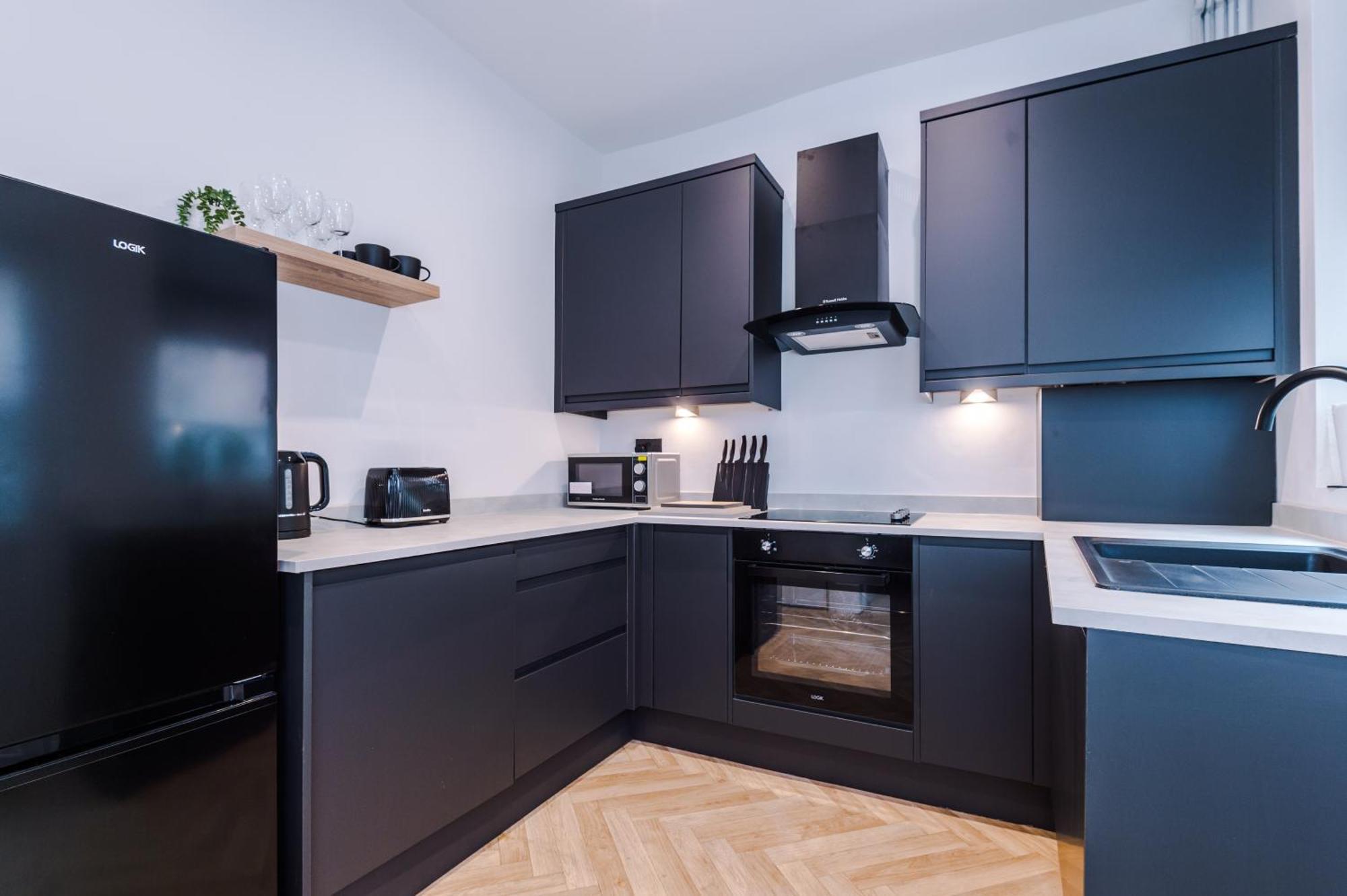 4 Bedroom House Eccles Manchester