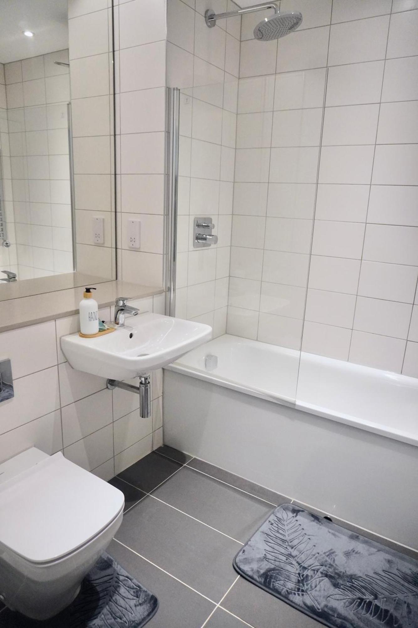 Cosy Two Bedroom In Manchester
