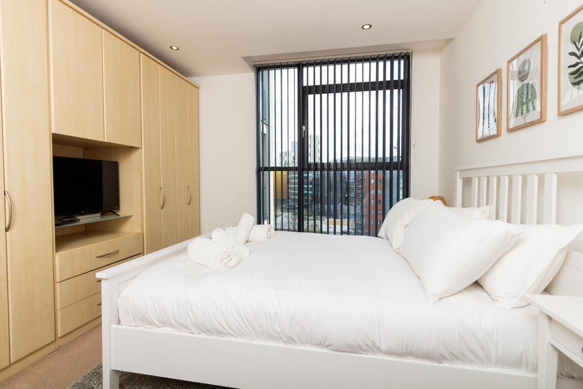 Gem: Cosy 2br With Private Balcony