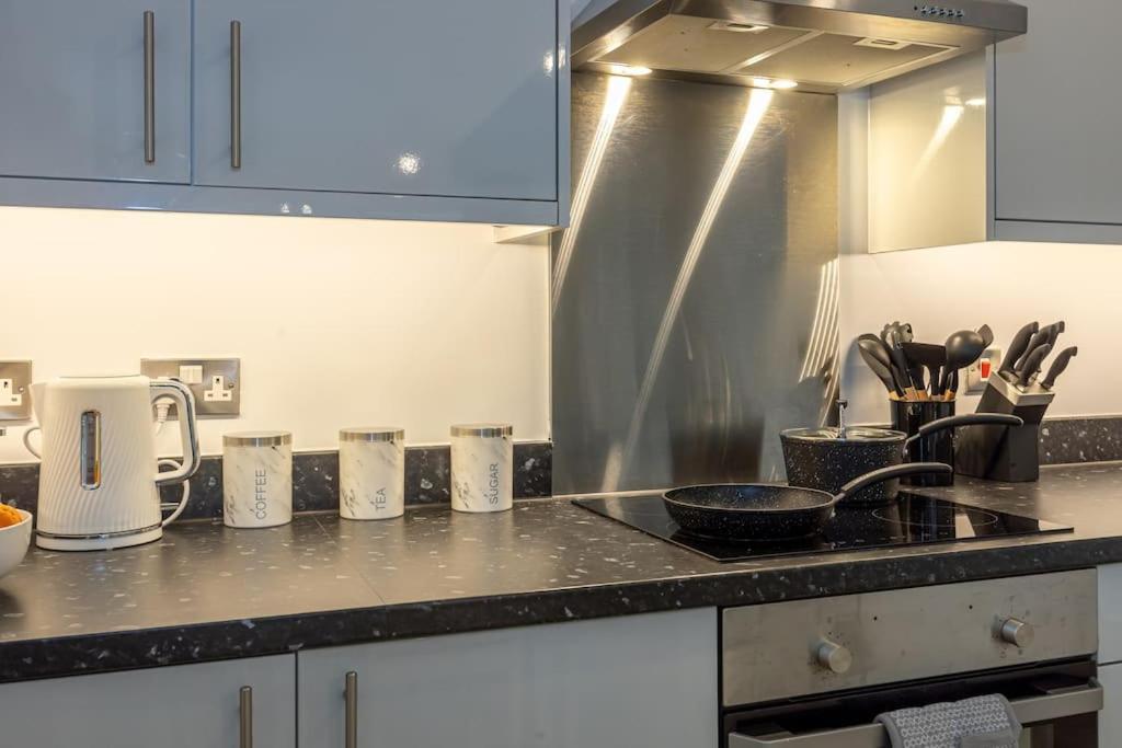 Centre - Luxe 2bed Palazzo Apartment *