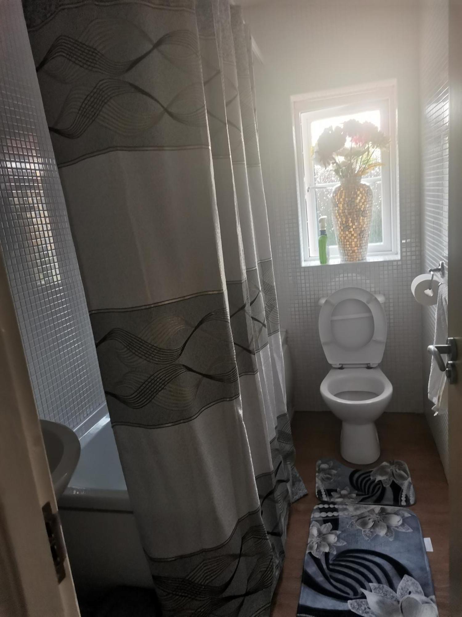 Beautiful 1-bed House In