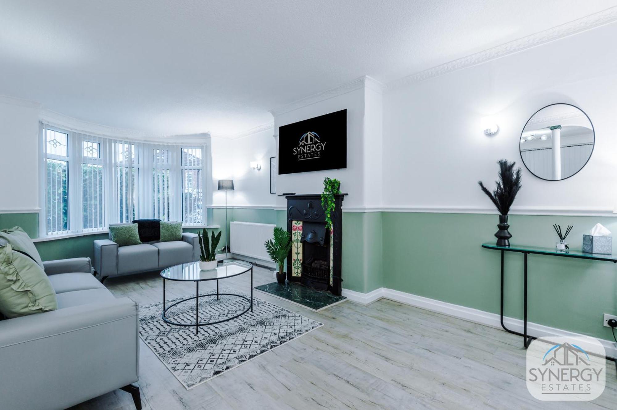 Jade House, - By Synergy Estates Holiday home
