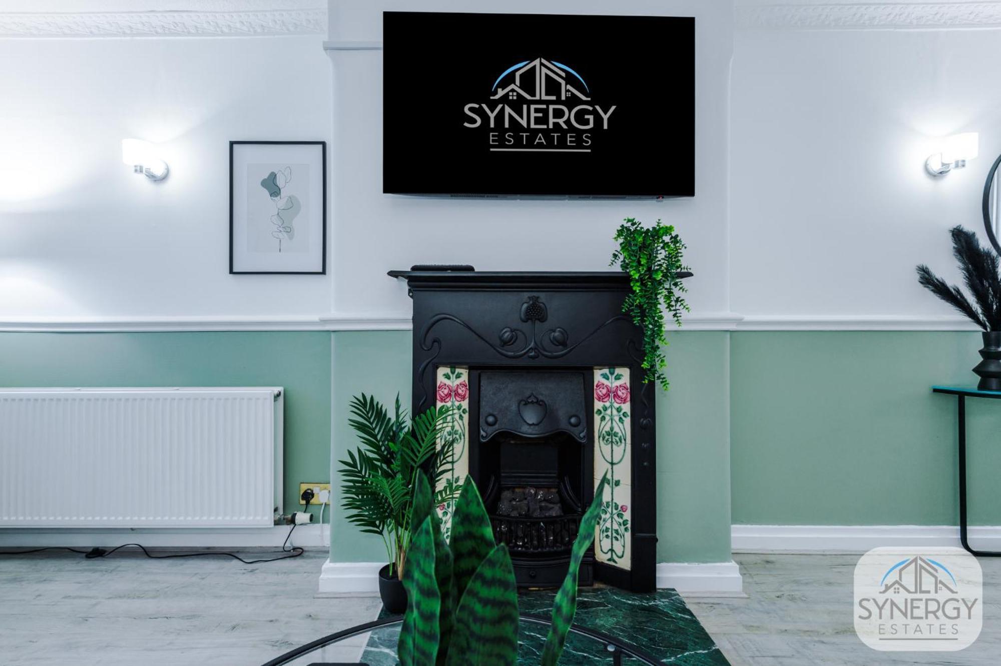 Holiday home Jade House, - By Synergy Estates Manchester
