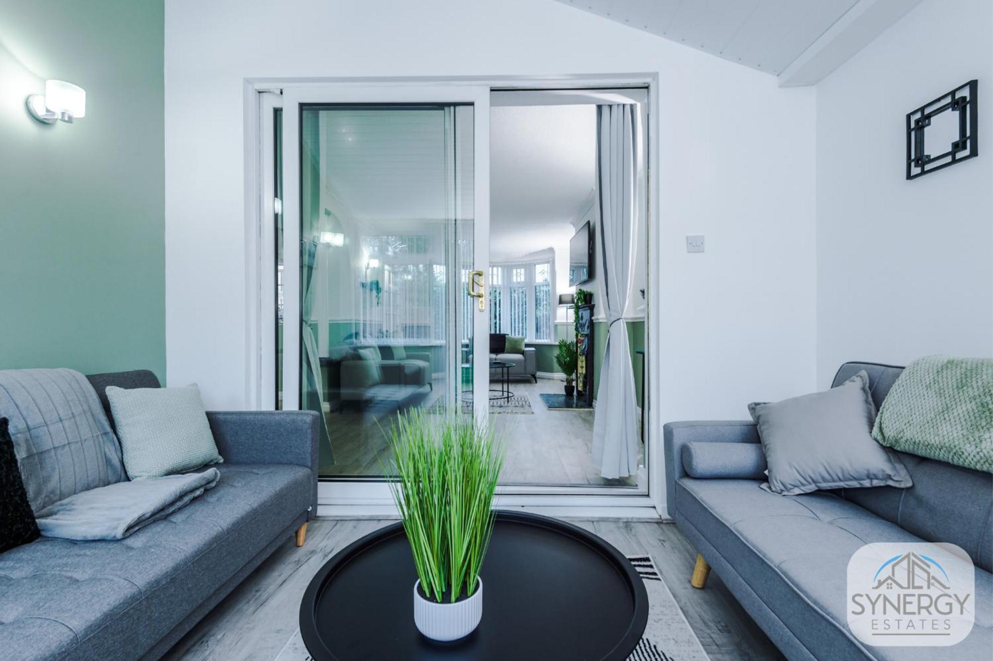 Holiday home Jade House, - By Synergy Estates Manchester