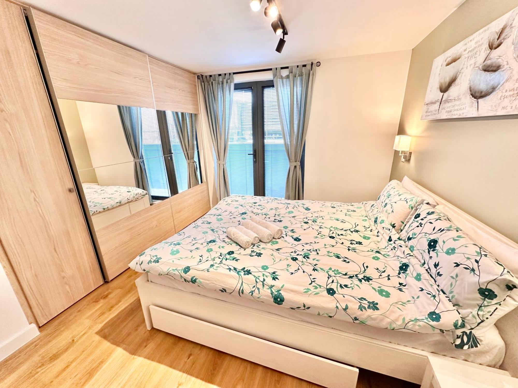 The Works - Two Bed Penthouse * Manchester