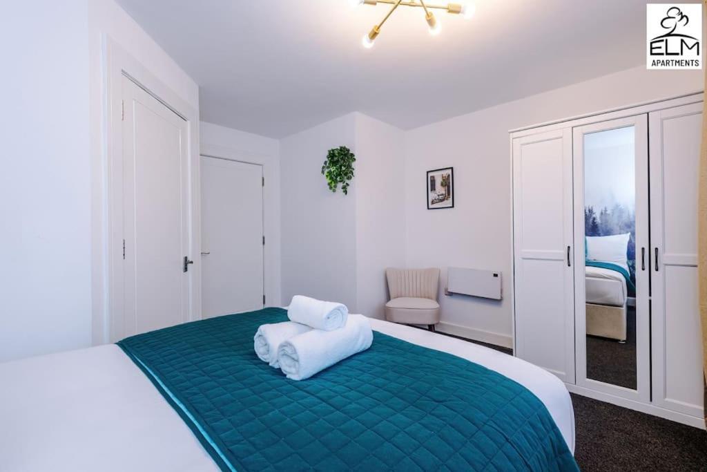 Cozy 1 Bedroom Apartment, Prime Location , Free Parking * Manchester