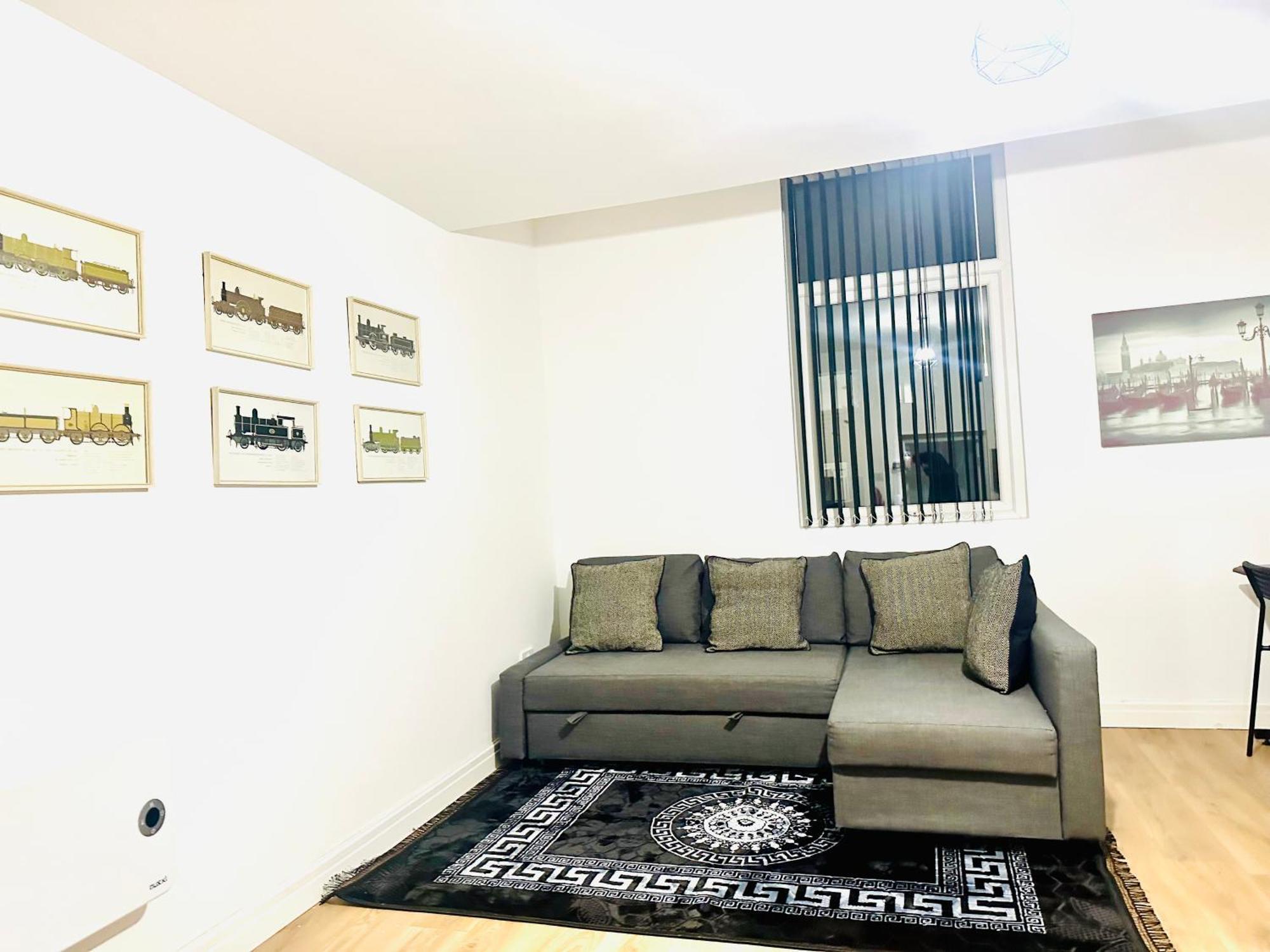 Albert Apartment *