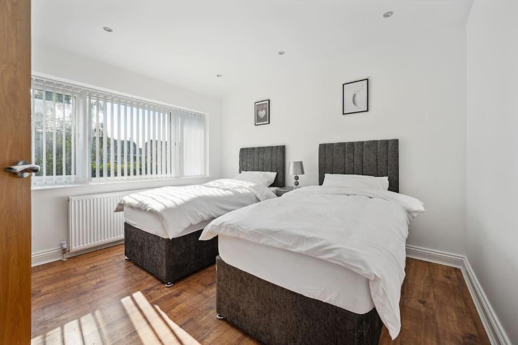 House In Heald Village *