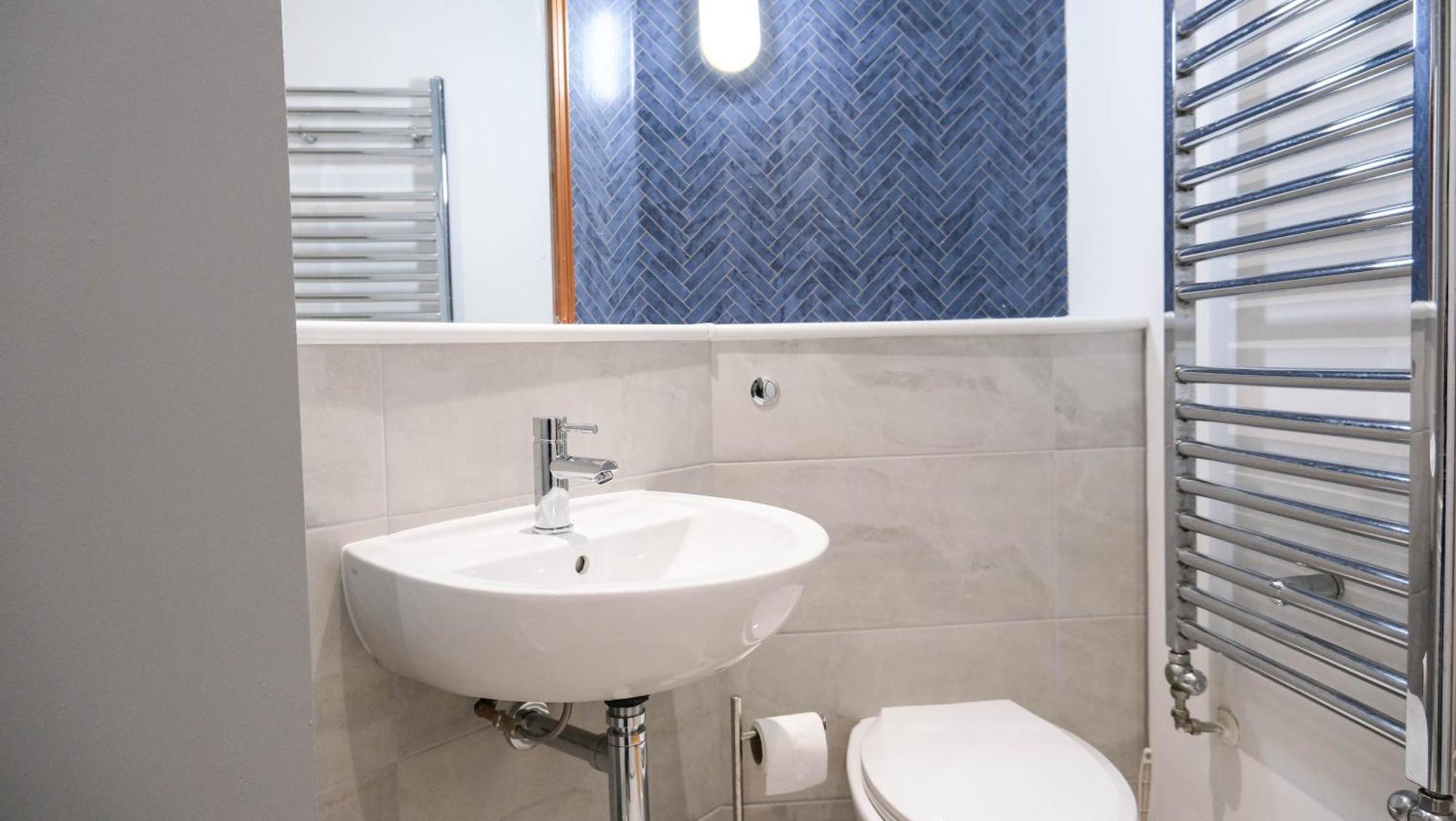 Spacious Centre 5 Guests Long