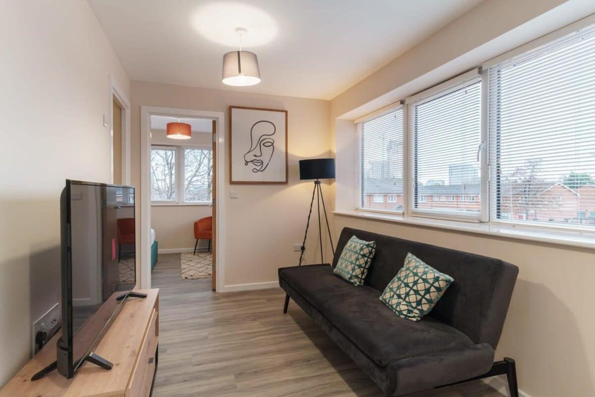 Fantastic 1 Bed Flat - Sleeps 3 Manchester
