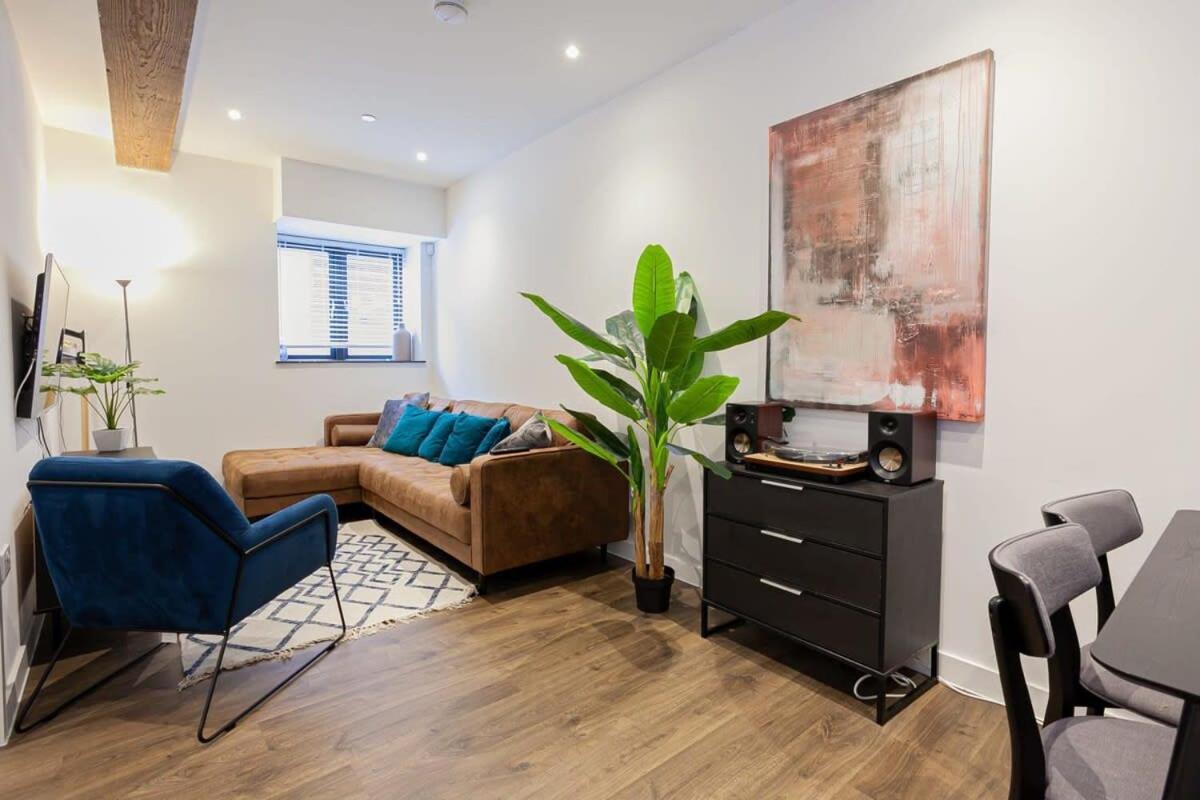 Holiday home Stylish Modern In Manchester