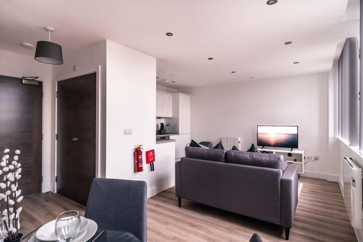 Zeni, Alexandra Rise Slick 1 Bed *
