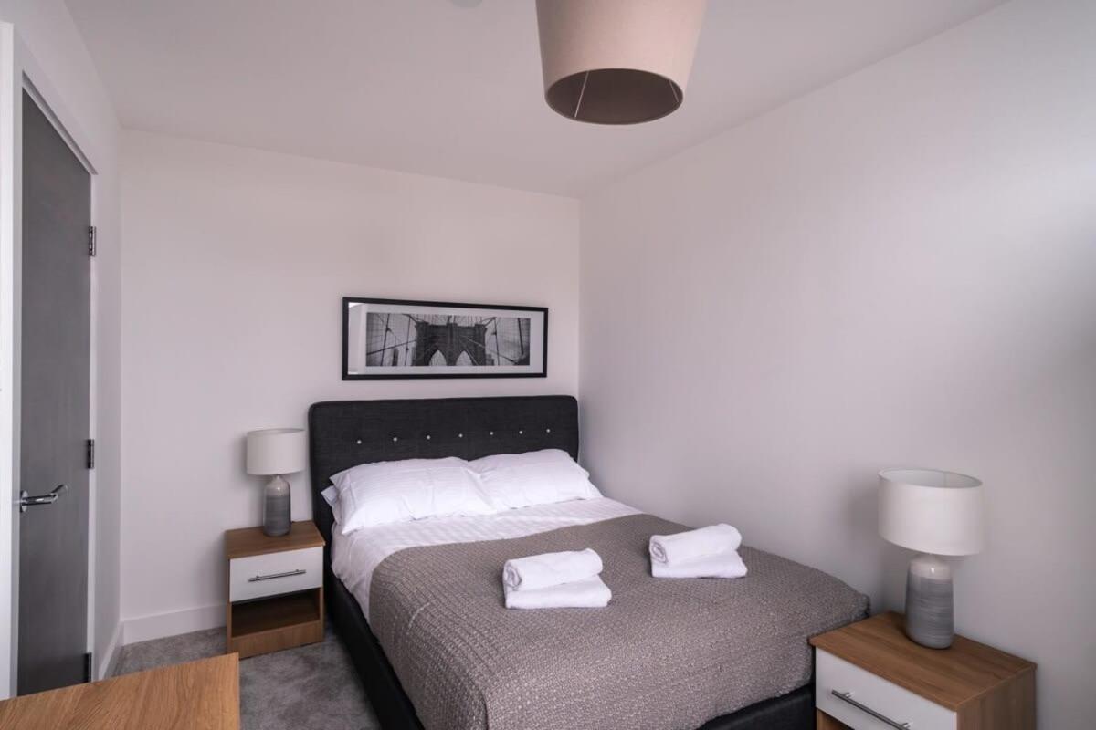 Zeni, Alexandra Rise Cosy 1 Bed Manchester