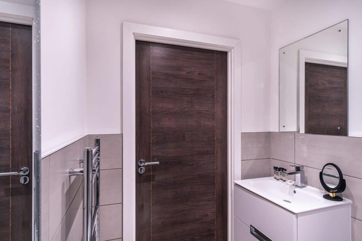 Apartment Zeni, Alexandra Rise Fab Manchester