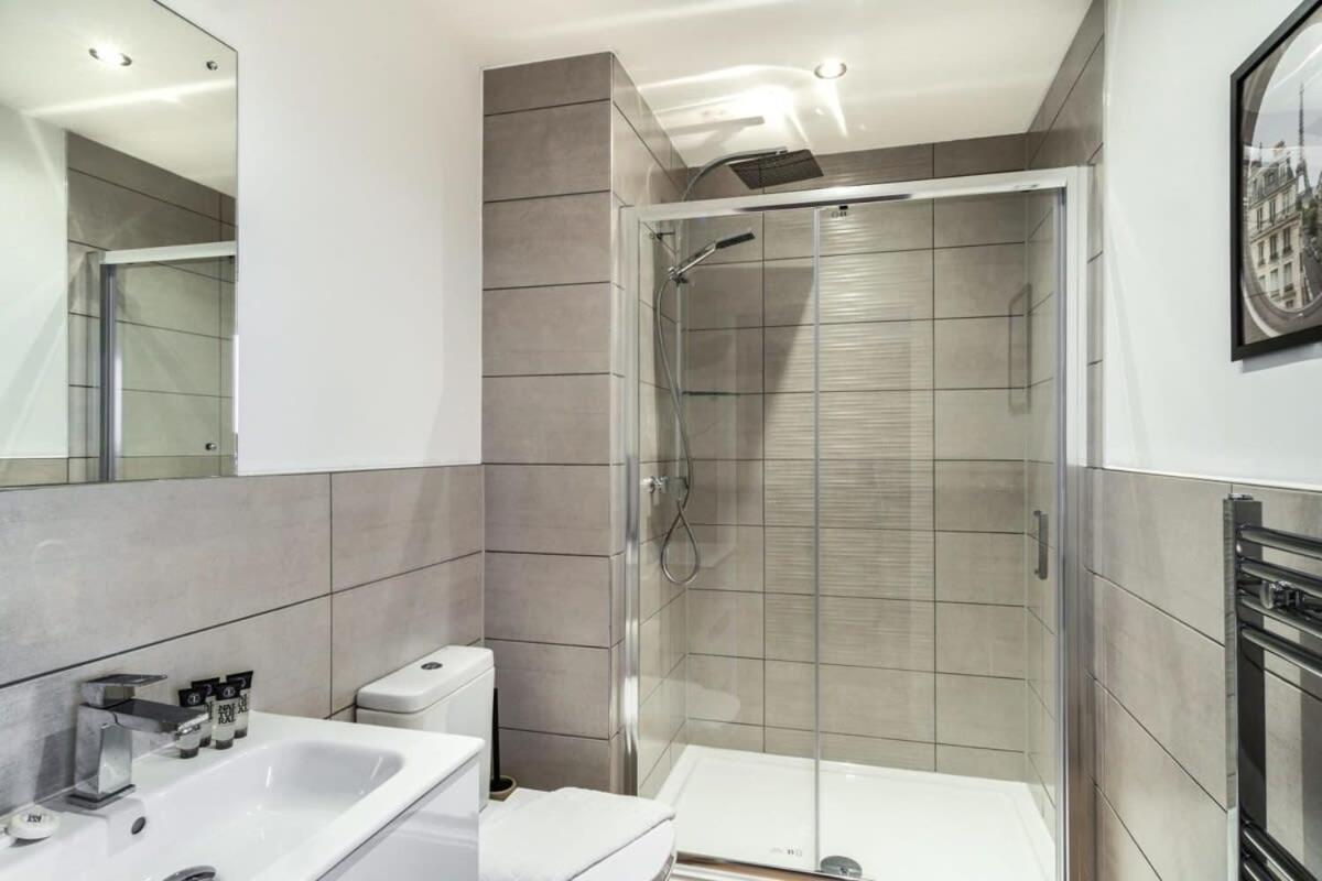 Stayzeni, Alexandra Rise Super 1 Bed Manchester