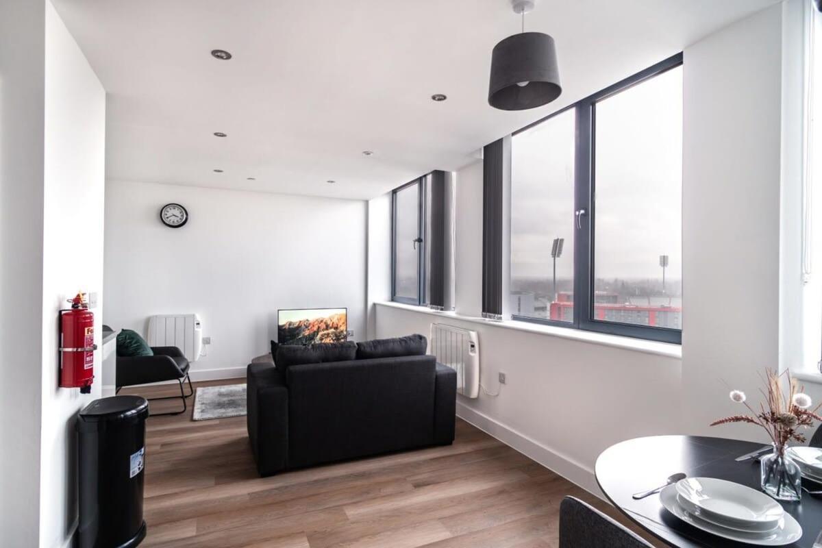 Stayzeni, Alexandra Rise 1 Bed Flat Apartment *