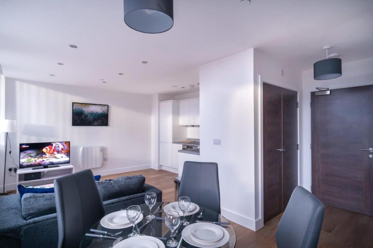 Stayzeni, Alexandra Rise Lovely 1 Bed Appartement Manchester