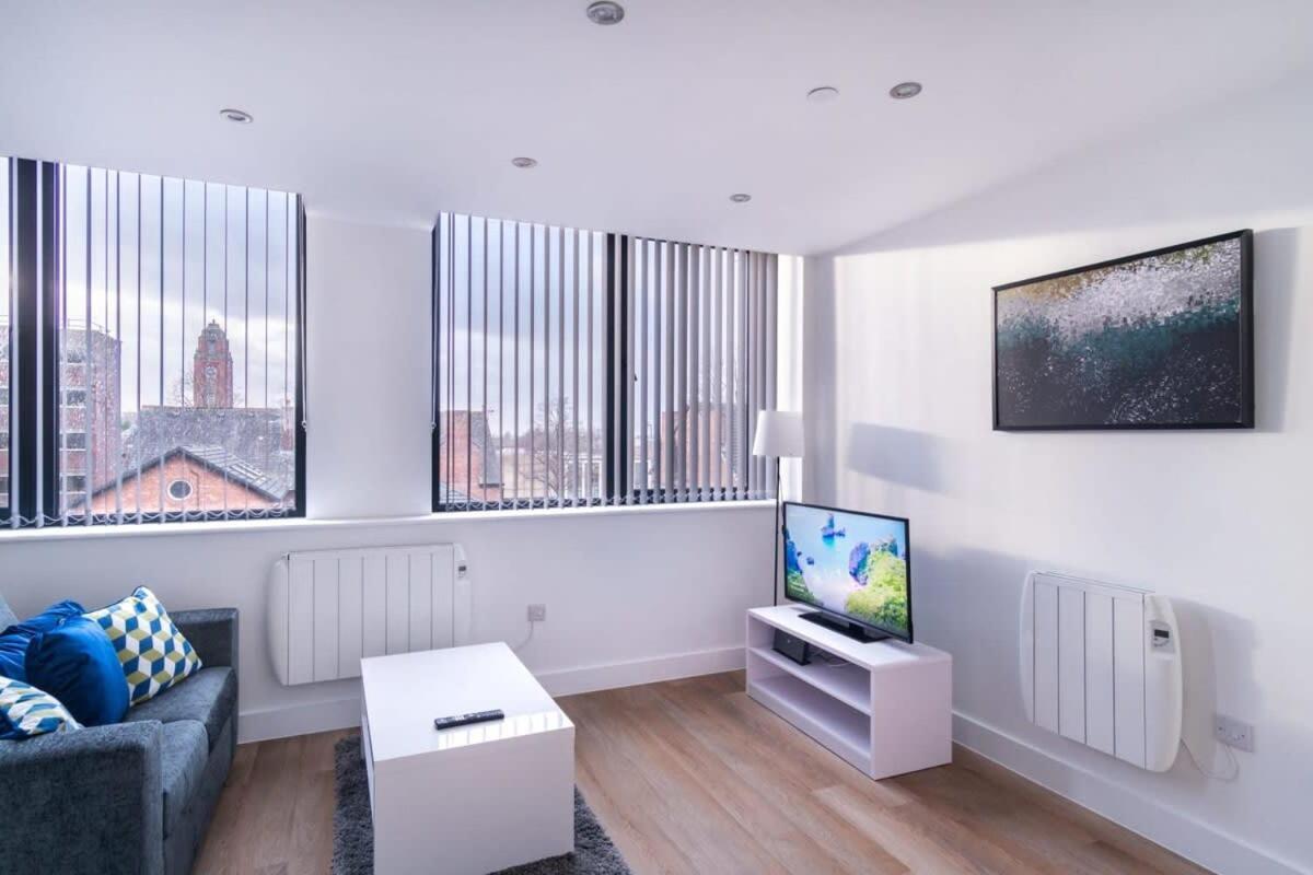 Stayzeni, Alexandra Rise Lovely 1 Bed *