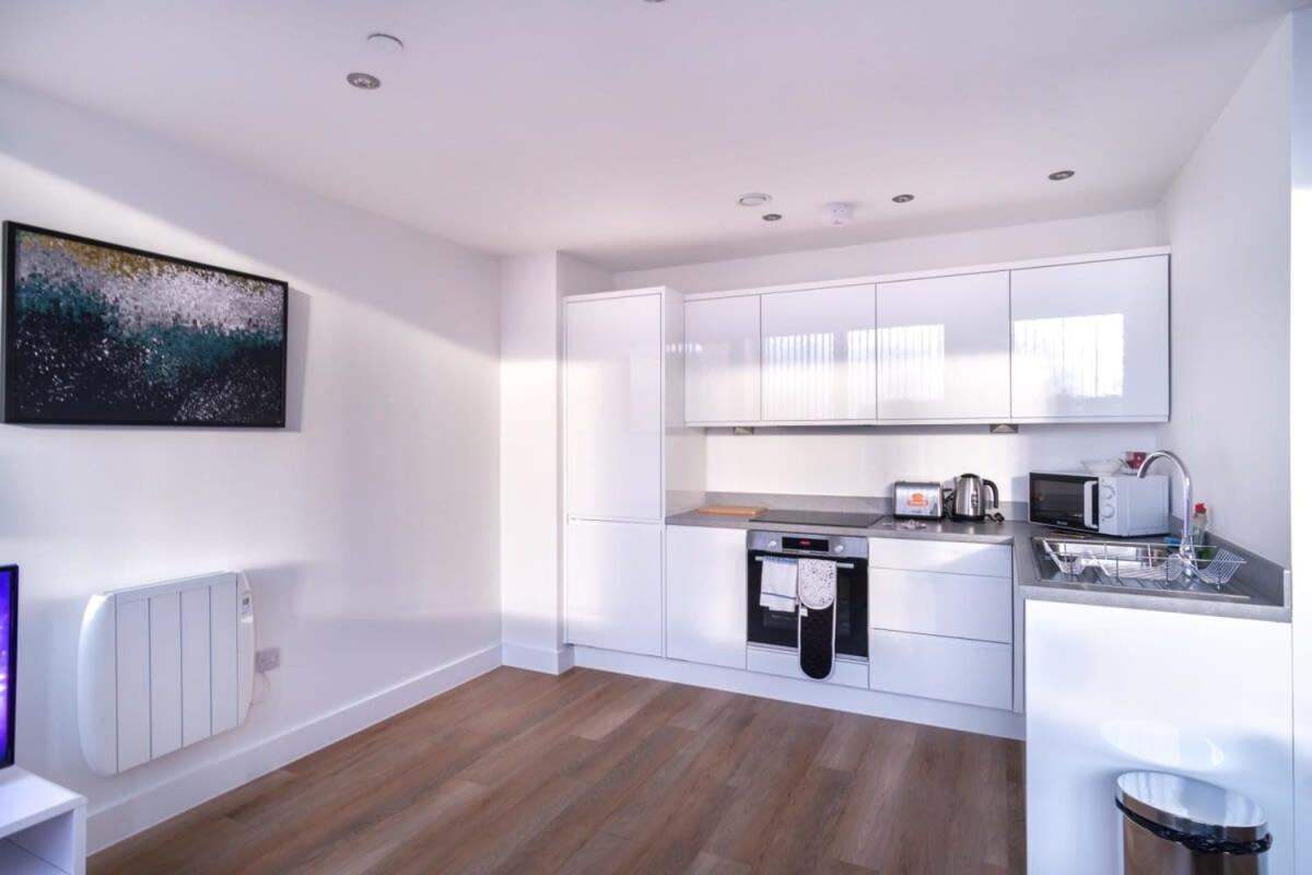 Appartement Stayzeni, Alexandra Rise Lovely 1 Bed *