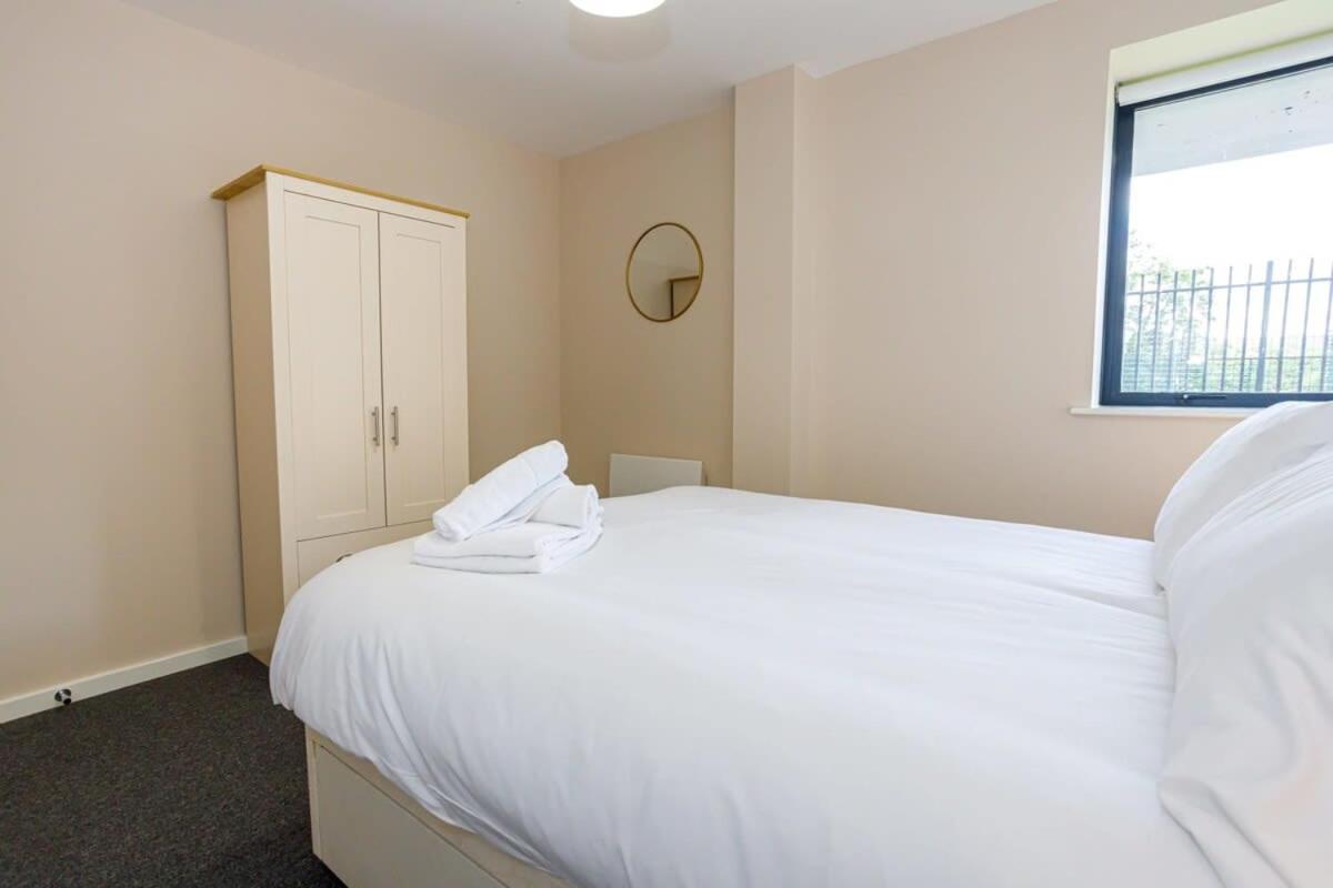 Apartment Bright & Spacious 1 Bedroom Manchester