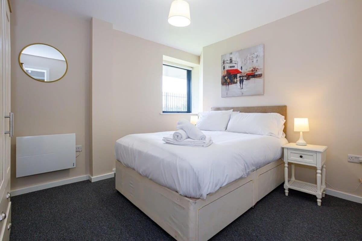 Apartment Bright & Spacious 1 Bedroom