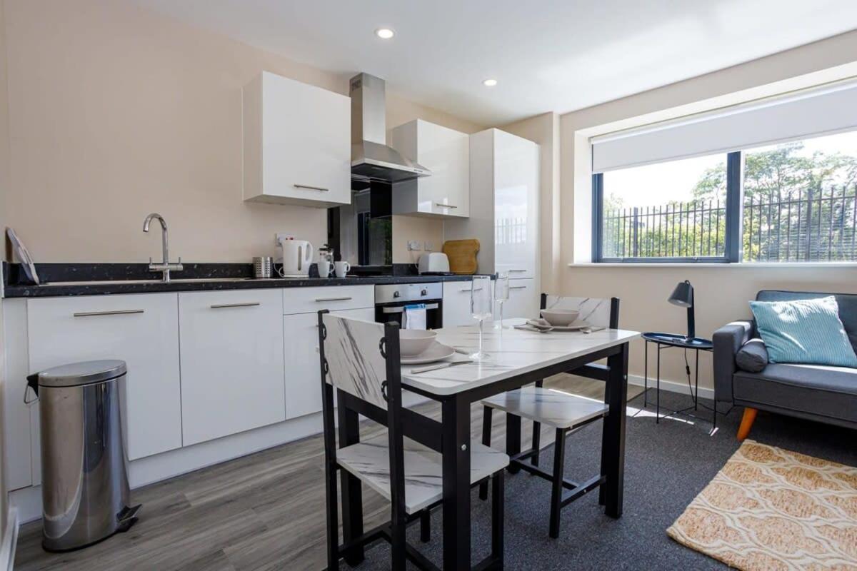 Bright & Spacious 1 Bedroom * Manchester
